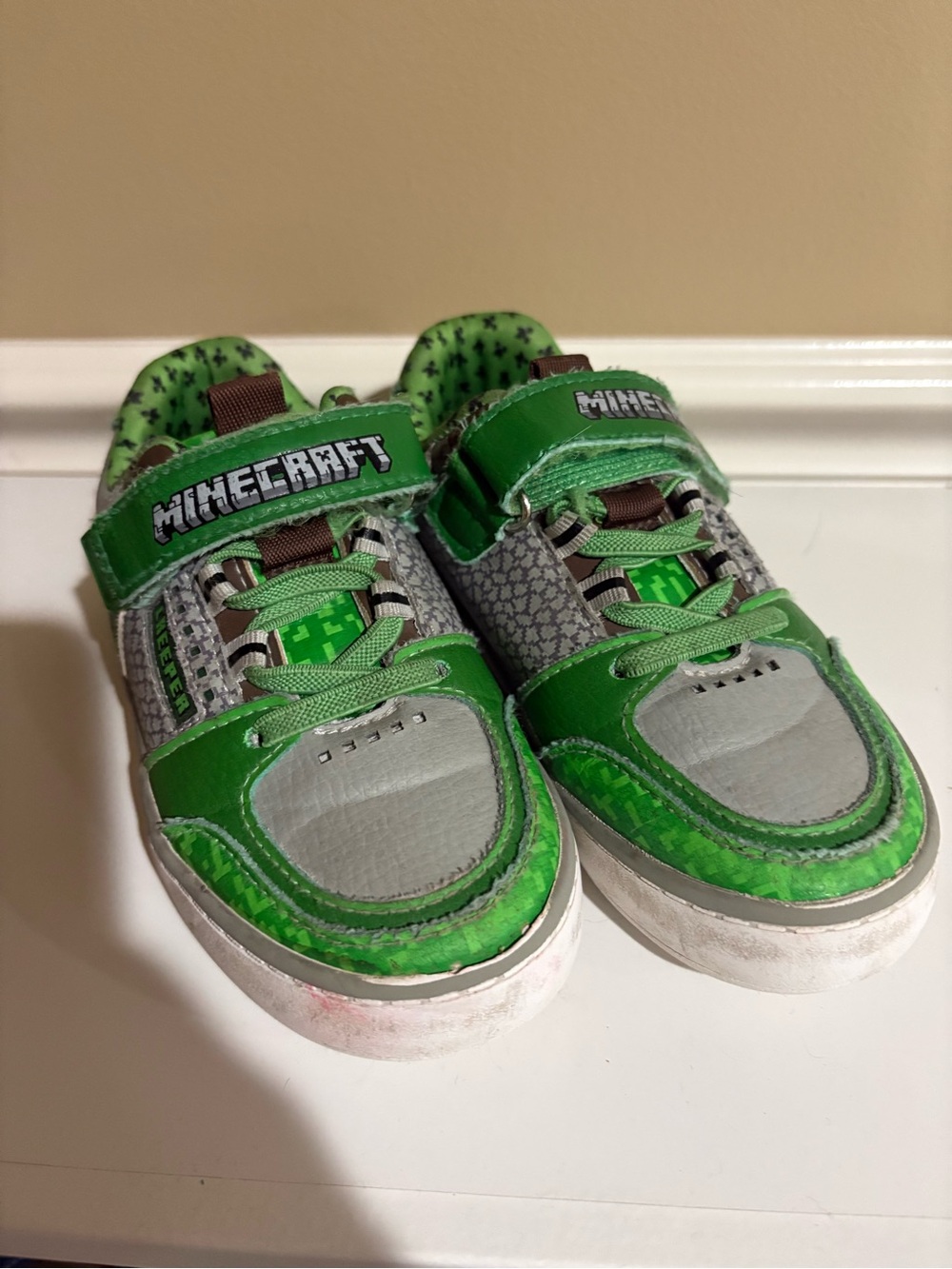 Kohl's Minecraft Green and Gray Kids Sneakers